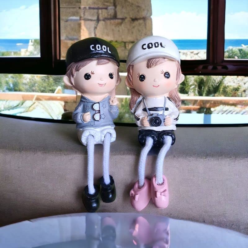 Love Couple Idol Figure Statue Showpiece for Home Decor Seating Couple Gift for Couple Set of 2 Showpiece Dolls