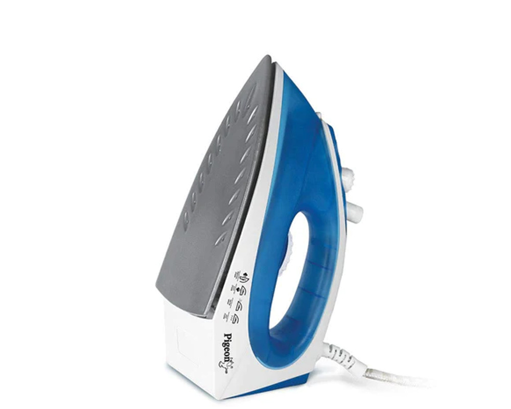 Pigeon by Stovekraft Vigor Plus Steam Iron Press Box. Electric Iron for Wrinkle Free Clothes (1600 Watt)