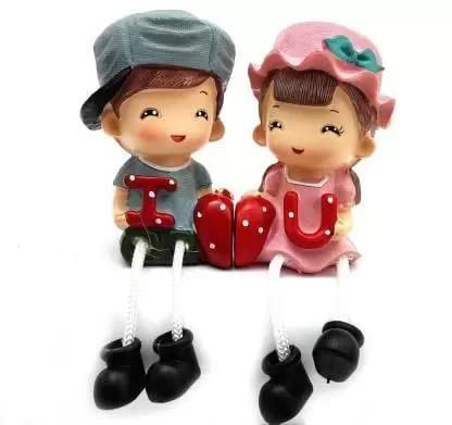 Polyresin Romantic Love Hanging Legs Showpiece Dolls, Standard, 1 pair for Homes Decoration | Size -  7x4.50 Inches